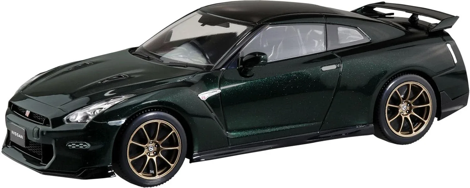 Aoshima 1/32 Rakupla Nissan R35 GT-R 2024 Midnight Purple Snap Kit