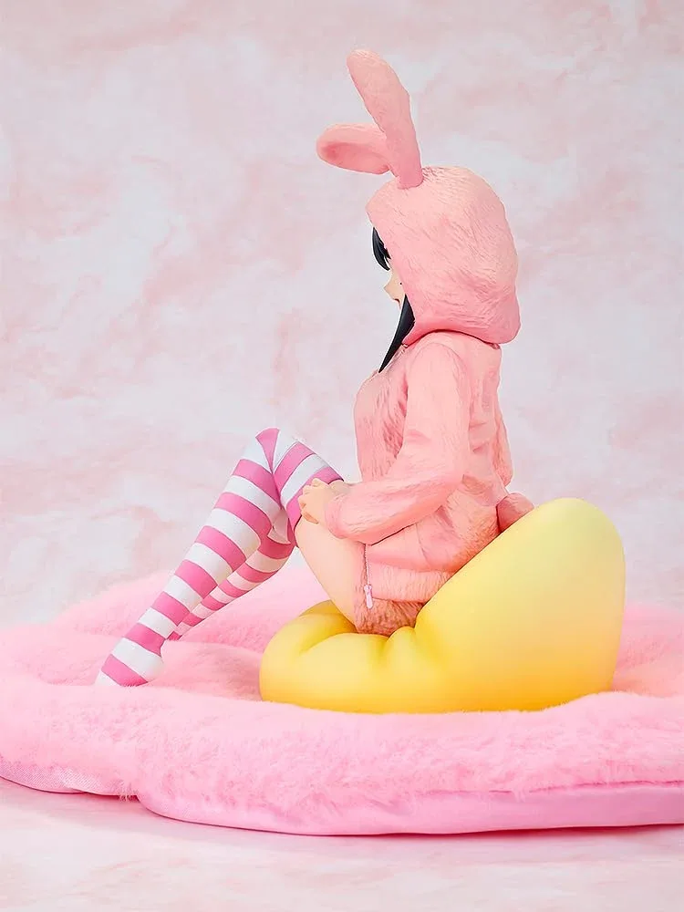 Kadokawa Seishun Buta Yarou Sakurajima Mai 1/7 Figure Hoodie Look Rabbit Ears Ver. - Image 2